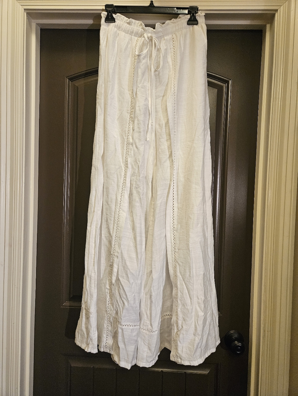 NWT Dance & Marvel White Palazzo Pants - Size Medium